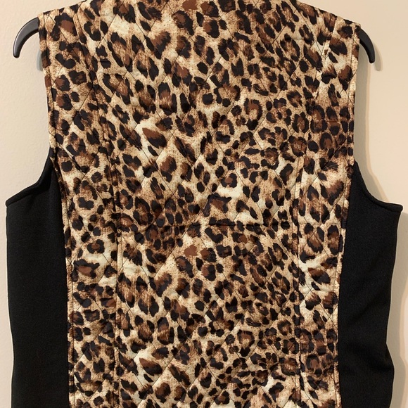 NEW DIRECTIONS Snap Up Front Vest size Medium - Picture 11 of 16